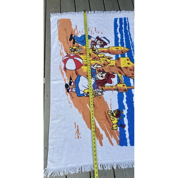 VTG 1980 Raggedy Ann & Andy Beach Towel Sandcastle Scene Fringe Bobbs Merrill - Picture 13 of 16